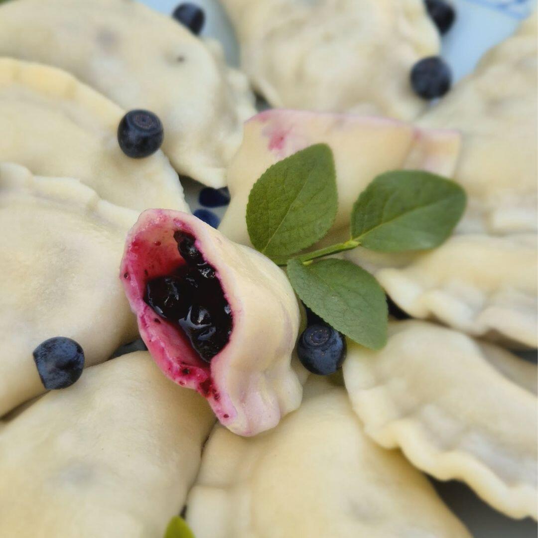 Pierogi Podlaskie z jagodami 16szt. ok.550g