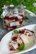 Śledź z żurawiną 400g